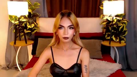 Snapshot of cum_ofdesire chatting on June 2026 09:14:01 AM cum_ofdesire online show from June 2026 09:14:01 AM