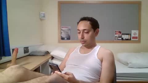 Snapshot of cumfort1919 chatting on January 2025 05:34:01 PM Cumforth online show from January 2025 05:34:01 PM
