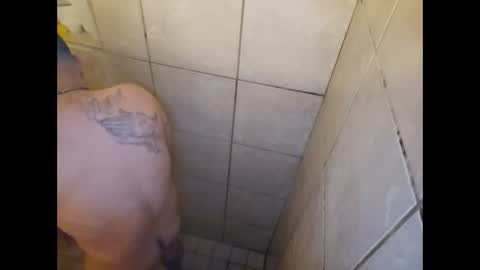 Snapshot of cummachine2022 chatting on March 2025 10:33:02 AM cummachine2022 online show from March 2025 10:33:02 AM