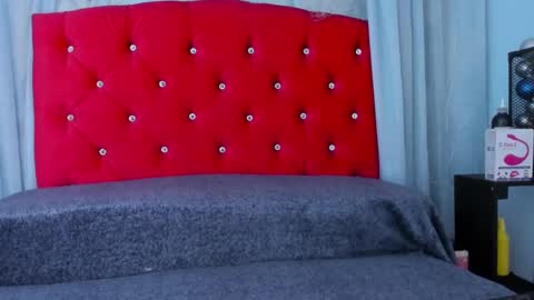 Snapshot of cumming_tiffani chatting on February 2025 03:49:02 PM cumming tiffani online show from February 2025 03:49:02 PM