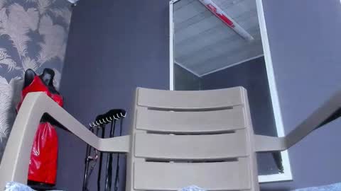 Snapshot of cumming_tiffani chatting on September 2025 01:47:02 PM cumming tiffani online show from September 2025 01:47:02 PM