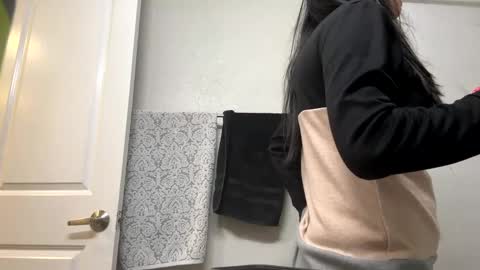 Pussy whipped babyboy online show from December 2024 06:26:02 AM