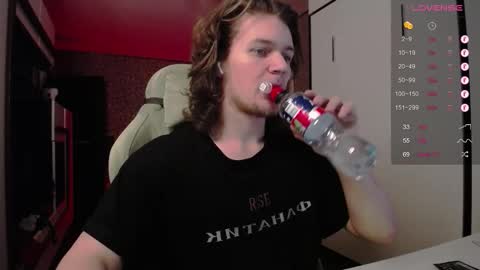 Snapshot of cumzan_ chatting on February 2026 03:06:01 AM Tarzan online show from February 2026 03:06:01 AM