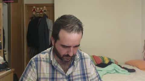 curiosillo1983 online show from September 2025 12:50:02 PM