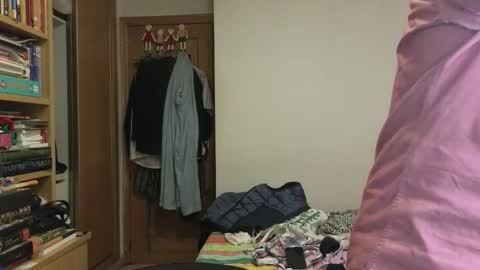 curiosillo1983 online show from October 2025 10:32:02 PM