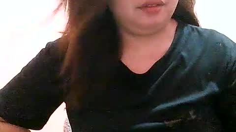 Snapshot of curious_girl247 chatting on June 2026 08:40:02 PM curious_girl247 online show from June 2026 08:40:02 PM