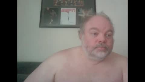 Snapshot of curiousbate1 chatting on March 2025 09:57:01 PM CuriousBate1 online show from March 2025 09:57:01 PM