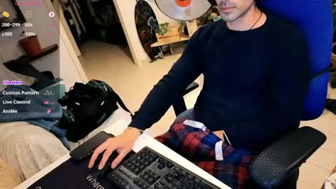 Snapshot of curiousgenie chatting on May 2026 11:53:01 PM curiousgenie online show from May 2026 11:53:01 PM