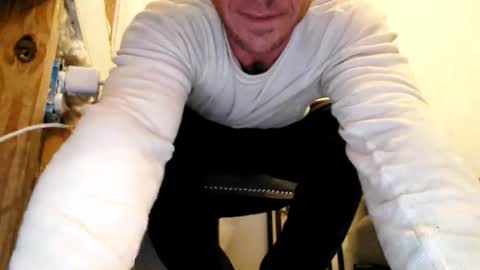 curiousguyhere6 online show from November 2025 02:37:02 AM