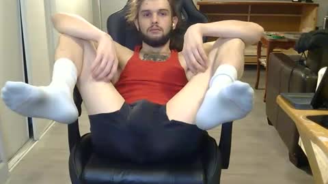 curiouss25 online show from March 2026 06:37:01 PM