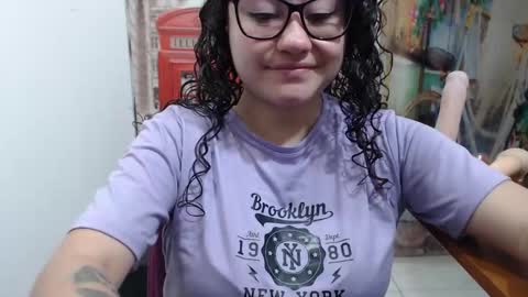 Vannesa online show from October 2025 09:05:02 PM