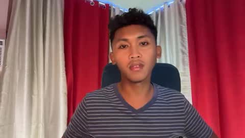 Snapshot of curly_iron chatting on February 2026 11:20:01 AM curly_iron online show from February 2026 11:20:01 AM