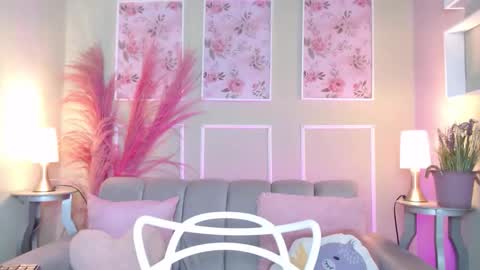 DANI online show from October 2025 07:07:02 PM