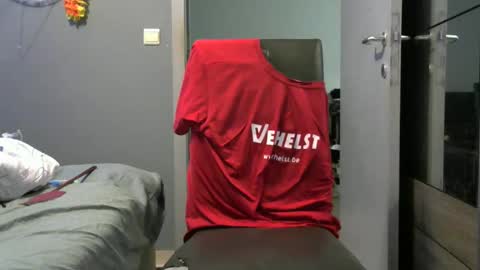 Snapshot of curlyfurly chatting on February 2026 02:19:02 AM curlyfurly online show from February 2026 02:19:02 AM