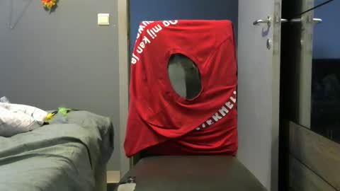 curlyfurly online show from April 2026 04:42:01 AM