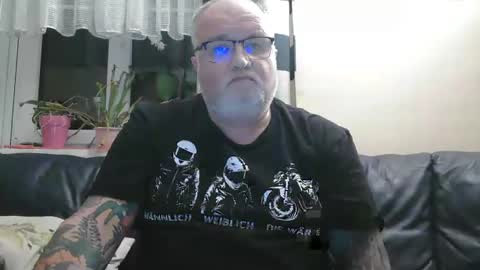 curtus14 online show from December 2024 09:41:01 PM