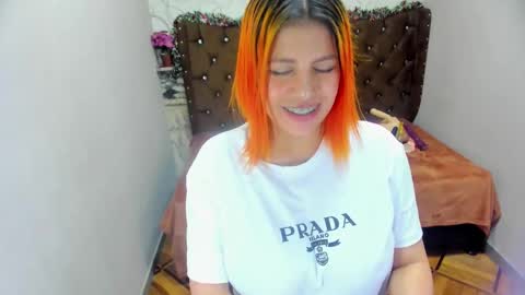 Snapshot of curvyjulieth chatting on December 2024 01:15:02 AM Julieth online show from December 2024 01:15:02 AM