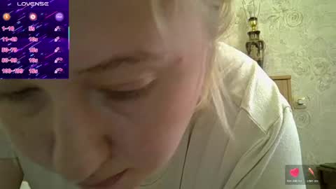 Curvy online show from April 2026 10:54:01 AM