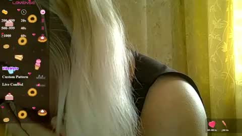 Snapshot of curvywild_lady30 chatting on June 2026 11:02:01 AM Curvy online show from June 2026 11:02:01 AM