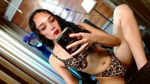 Snapshot of curybb_hanna19 chatting on June 2026 12:22:01 PM BBY CURLYHANNA online show from June 2026 12:22:01 PM