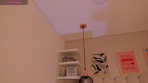 Amber  online show from November 2025 07:30:01 PM