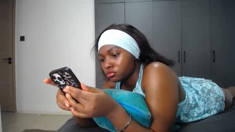Snapshot of cute_ass18 chatting on May 2026 08:08:01 AM Liya online show from May 2026 08:08:01 AM