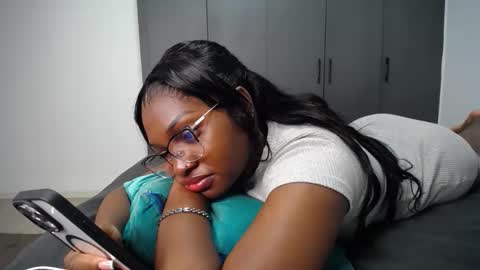 Snapshot of cute_ass18 chatting on May 2026 12:10:02 PM Liya online show from May 2026 12:10:02 PM