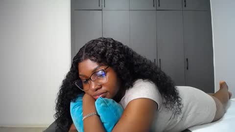 Snapshot of cute_ass18 chatting on May 2026 08:39:01 PM Liya online show from May 2026 08:39:01 PM