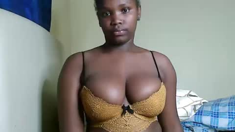 Snapshot of cute_beb2 chatting on January 2025 12:26:01 PM V EE online show from January 2025 12:26:01 PM