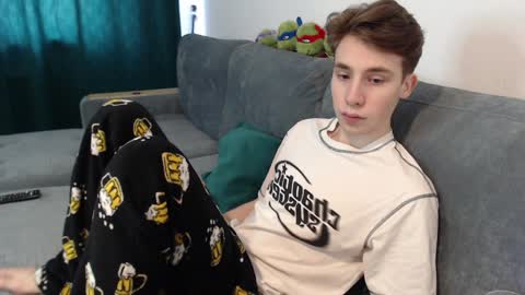 Snapshot of cute_brian chatting on February 2025 08:46:01 AM Im Brian online show from February 2025 08:46:01 AM