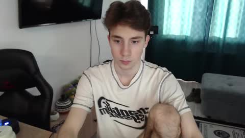 Snapshot of cute_brian chatting on February 2025 11:29:02 AM Im Brian online show from February 2025 11:29:02 AM