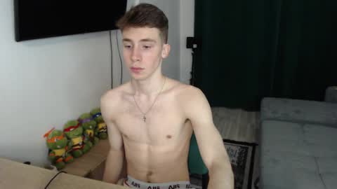 Snapshot of cute_brian chatting on February 2025 05:20:02 PM Im Brian online show from February 2025 05:20:02 PM