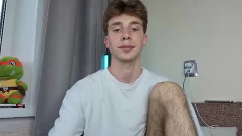 Snapshot of cute_brian chatting on July 2026 01:36:02 PM Im Brian online show from July 2026 01:36:02 PM