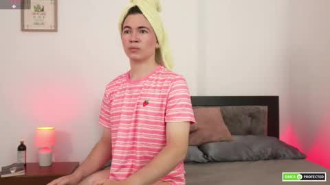 You Erelis  online show from April 2026 08:08:01 AM