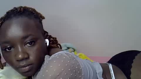 Snapshot of cute_gee chatting on March 2026 07:26:02 AM daddysdoll online show from March 2026 07:26:02 AM