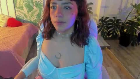 Sofa  online show from January 2026 08:01:01 PM