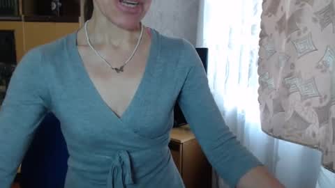 cute_lion_ online show from January 2025 09:13:02 AM