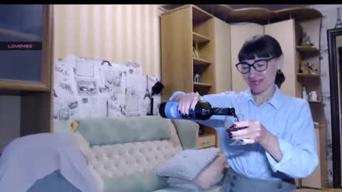 cute_lion_ online show from November 2025 12:27:02 PM