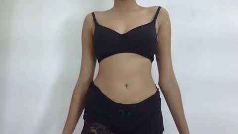 Snapshot of cute_lizaa chatting on May 2026 05:13:01 AM lizaa online show from May 2026 05:13:01 AM