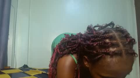 cute_lorna online show from April 2026 08:29:02 AM