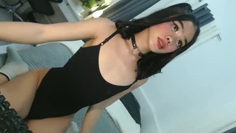 Snapshot of cute_maloi chatting on February 2026 08:02:02 PM Jane online show from February 2026 08:02:02 PM