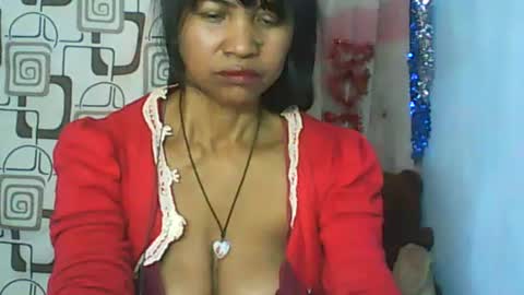 Snapshot of cute_moll chatting on July 2026 06:54:01 AM murielle online show from July 2026 06:54:01 AM