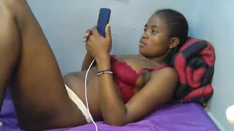 cute_shaniz online show from October 2025 06:40:02 PM