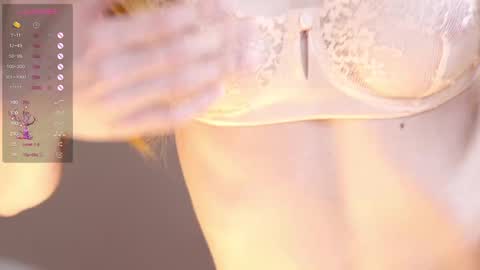 Snapshot of cute_shine chatting on February 2025 08:28:02 AM  Hey im Kristina Thank you for your support  online show from February 2025 08:28:02 AM