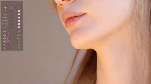 Snapshot of cute_shine chatting on March 2025 10:29:02 AM  Hey im Kristina Thank you for your support  online show from March 2025 10:29:02 AM