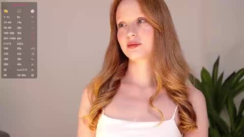 Snapshot of cute_shine chatting on October 2025 09:29:01 AM  Hey im Kristina Thank you for your support  online show from October 2025 09:29:01 AM