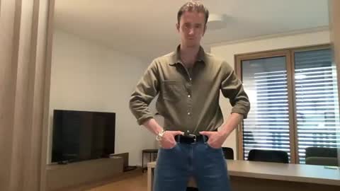 Snapshot of cute_skywalker chatting on July 2026 03:38:01 PM cute_skywalker online show from July 2026 03:38:01 PM