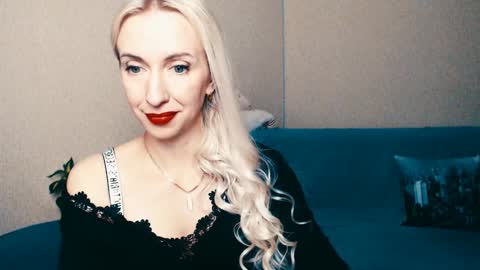 Snapshot of cute_smile_shy chatting on January 2025 03:34:01 AM cute_smile_shy online show from January 2025 03:34:01 AM