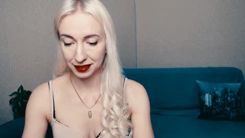 Snapshot of cute_smile_shy chatting on February 2025 05:26:02 PM cute_smile_shy online show from February 2025 05:26:02 PM