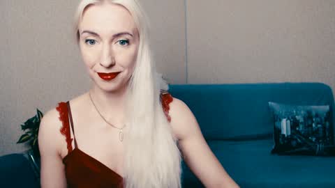 Snapshot of cute_smile_shy chatting on February 2025 07:07:01 PM cute_smile_shy online show from February 2025 07:07:01 PM